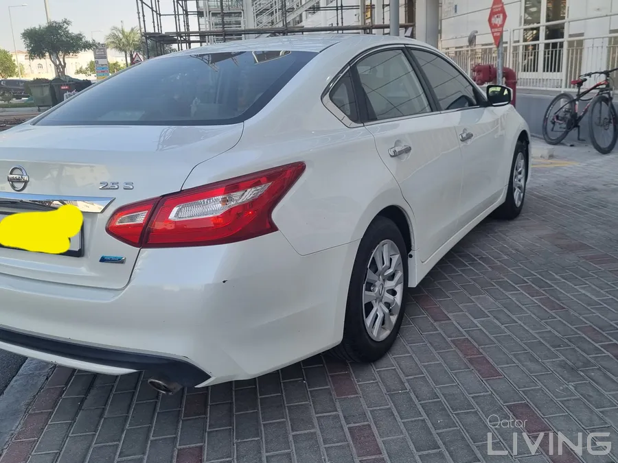 Nissan Altima 2017